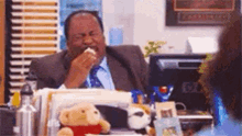 stanley-hudson-laughing-hysterically
