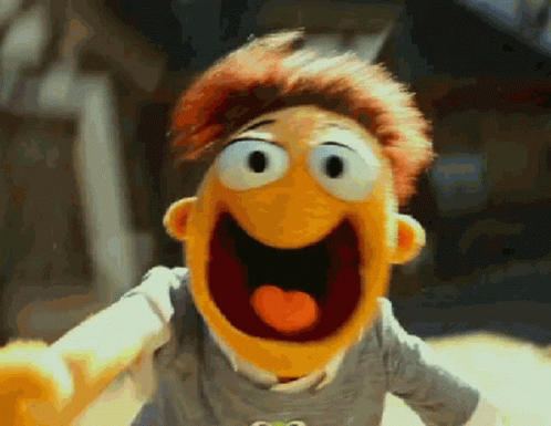 Run Fast Muppet GIF - Run Fast Muppet - Discover & Share GIFs